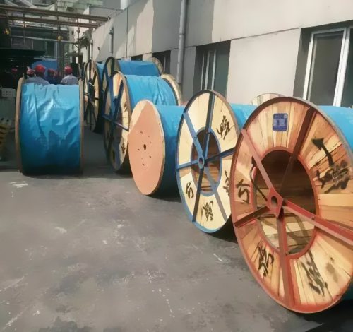 國(guó)標(biāo)電纜便是徹底依照國(guó)標(biāo)來(lái)出產(chǎn)的電線